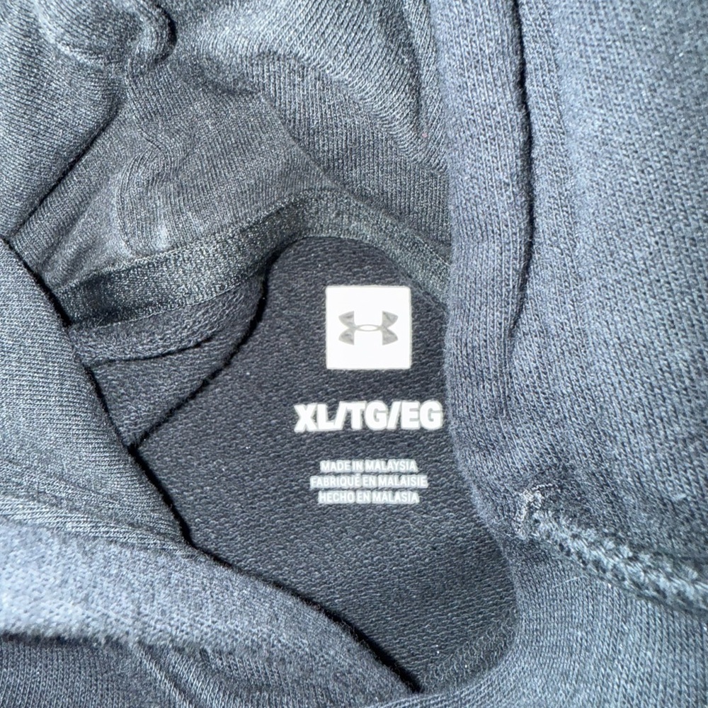Under Armour Charcoal Short Sleeve Hoodie - Picture 2 of 2